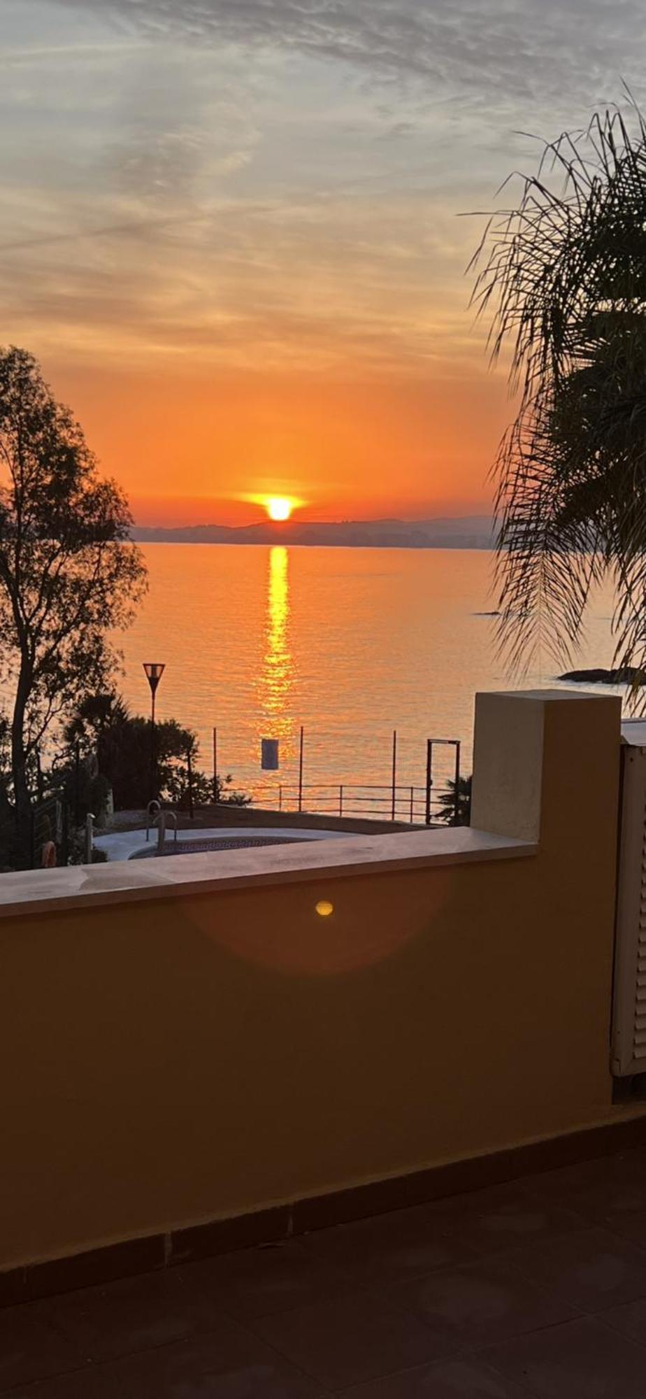 Apartmán Relax Frente Al Mar Benalmádena Exteriér fotografie